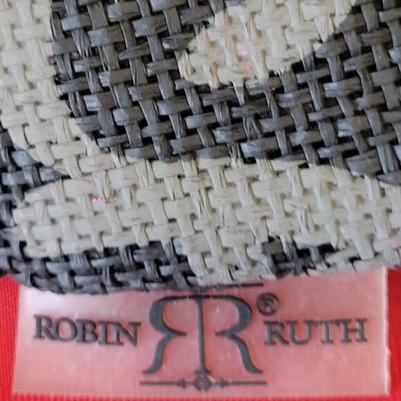 GENTLY USED, 2002 ROBIN RUTH, COSTA RICA BAG!!! - Picture 2 of 3